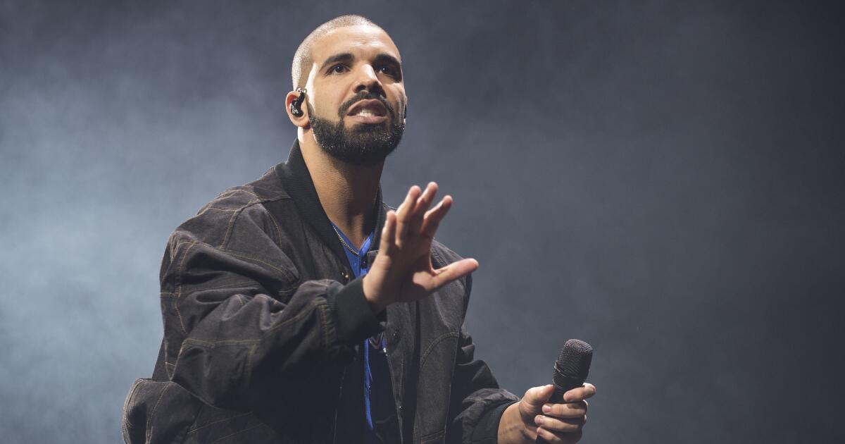 Senators draft policy aimed at Drake, Tom Hanks deep fakes – The TechLead