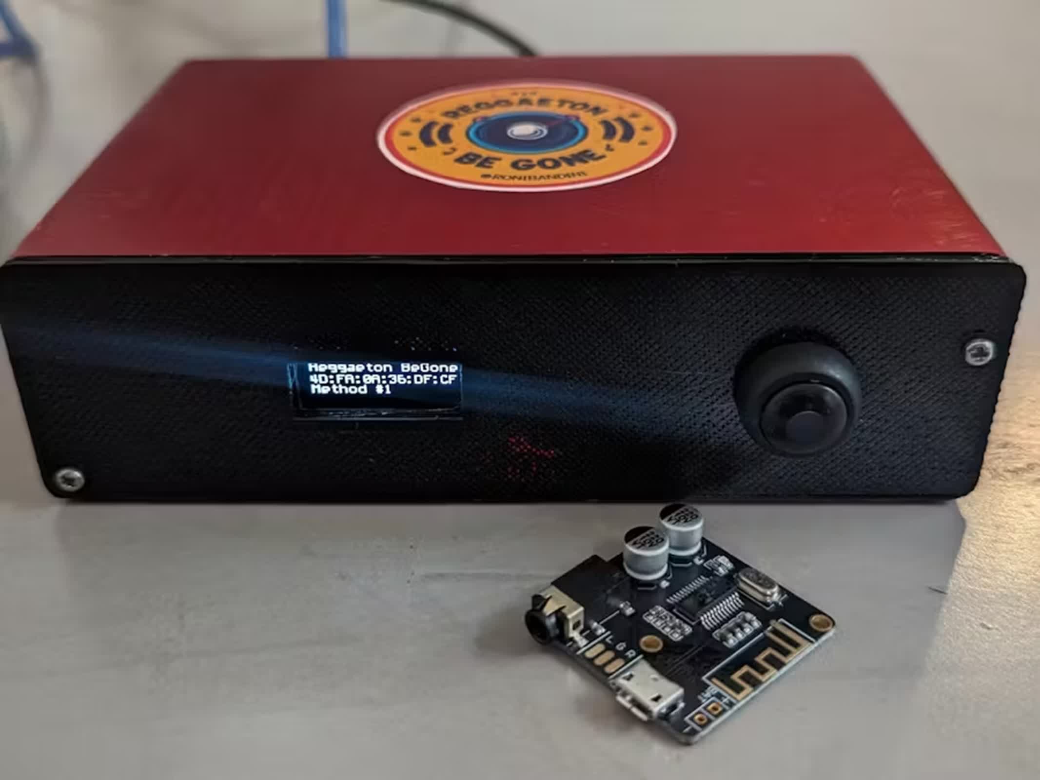 Raspberry Pi maker builds device to hack neighbor’s Bluetooth speakers that were streaming annoying music – The TechLead