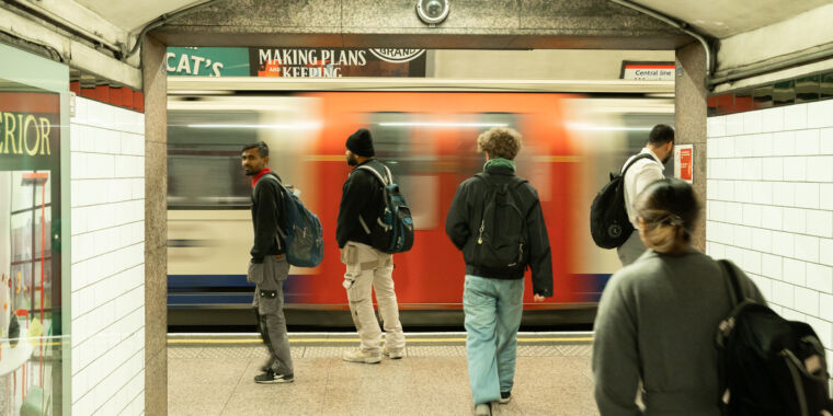 London Underground is testing real-time AI surveillance tools to spot crime – The TechLead