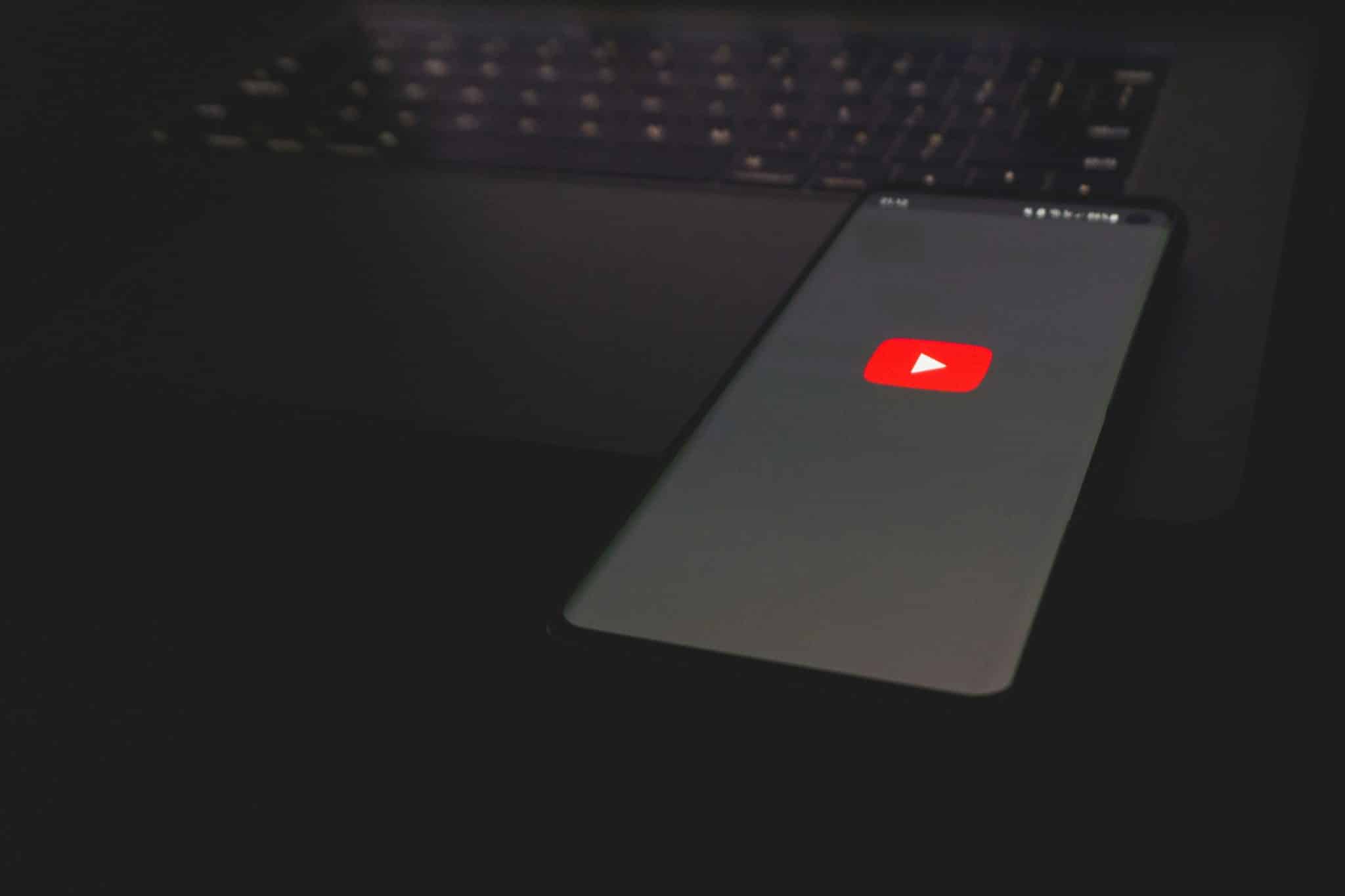 YouTube Will Play Unskippable Ads When You Pause a Video – The TechLead