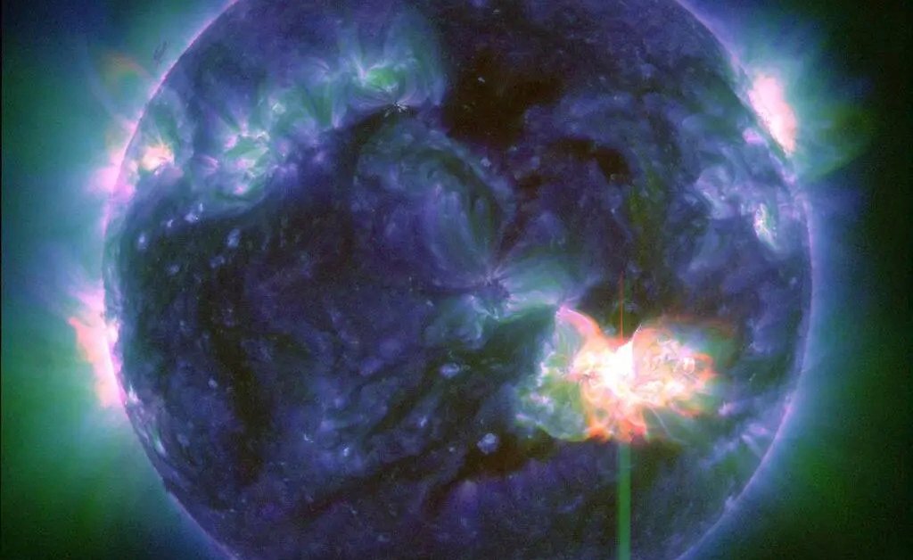 Strong Solar Storm Could Produce Northern Lights in U.S. – The TechLead