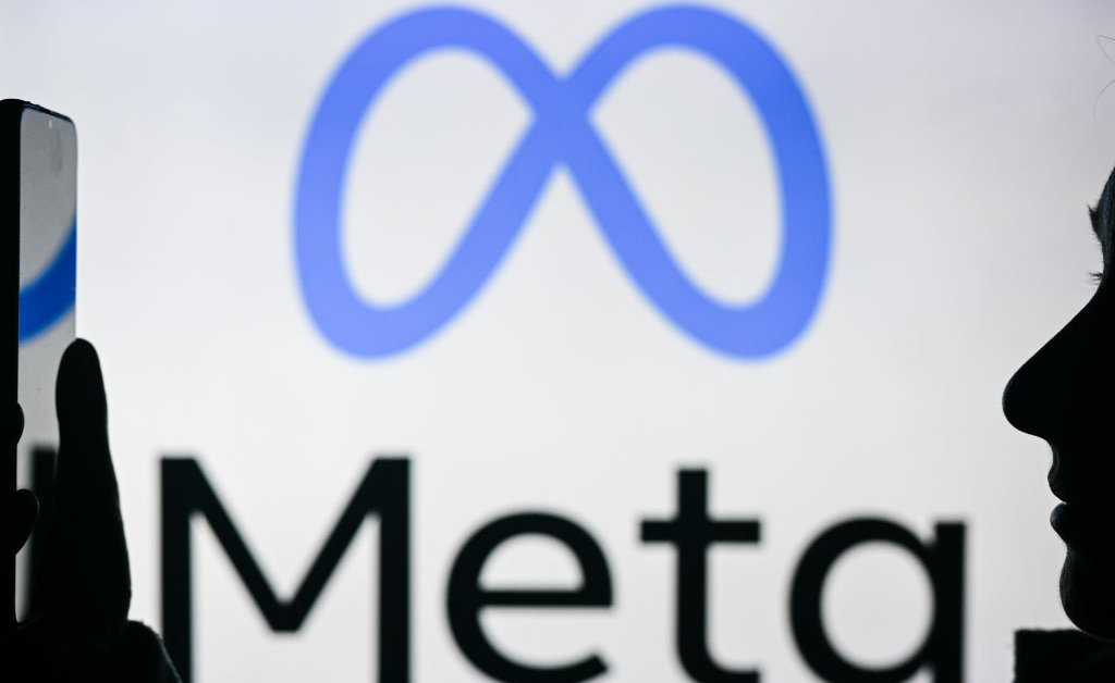 Meta Faces Complaint Over Training AI on User Data – The TechLead