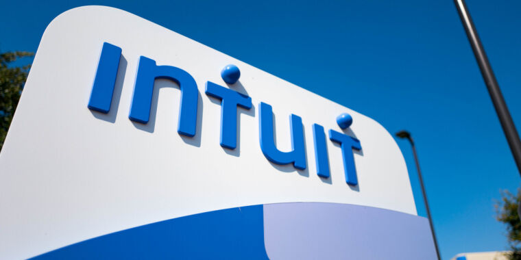 Intuit’s AI gamble: Mass layoff of 1,800 paired with hiring spree – The TechLead