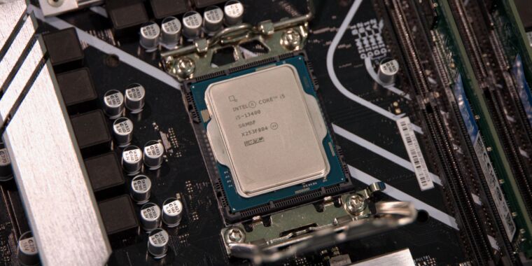 Intel extends warranties by two years for crash-prone Core desktop CPUs – The TechLead